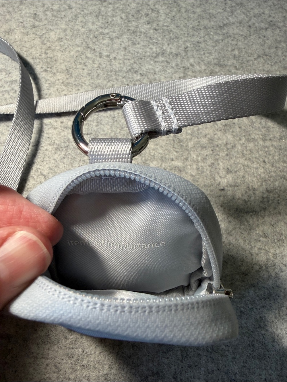 Lululemon crossbody - Picture 3 of 6